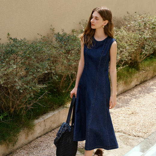 OLrain欧芮儿蓝色无袖A摆牛仔连衣裙夏季2025新款甜辣风收腰长裙 商品图0