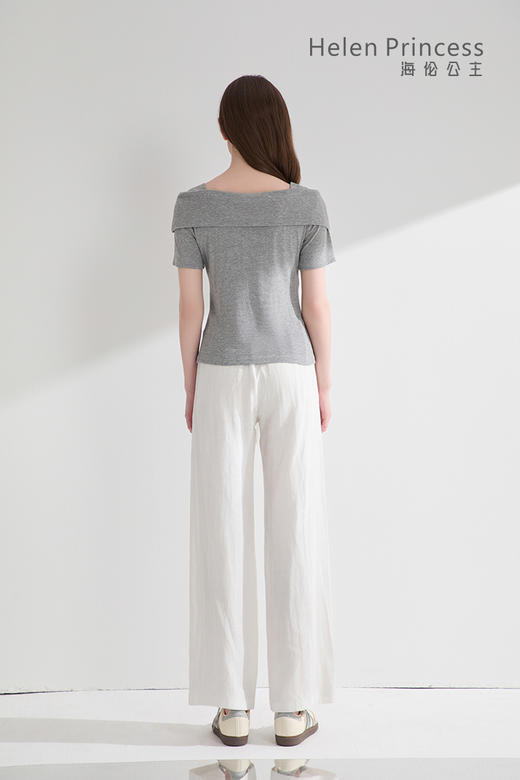 方领蝴蝶结一字肩上衣 商品图4