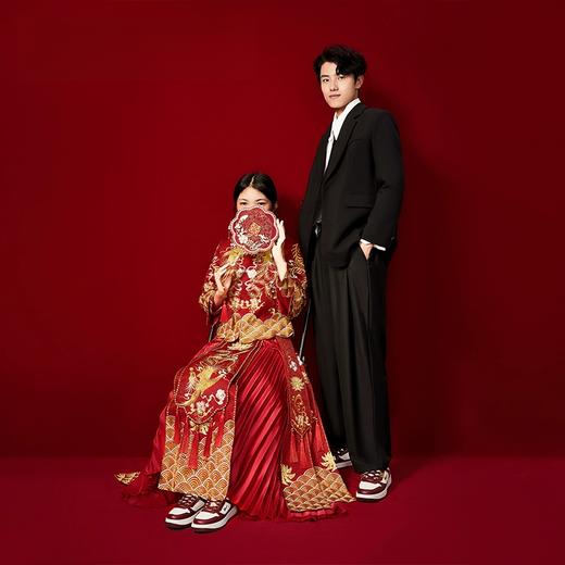 回力婚鞋女冬季新款加绒结婚敬酒鞋子情侣运动鞋红色秀禾新娘板鞋 商品图4