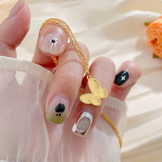 【限时克减150元】足金999.9 实心调节九紫离火福运蝴蝶套链爆闪鱼鳞小仙蝶套链(AWTL00029)（预售产品下单后不退款不退货不换货不补差价 商品图3