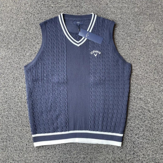 日单正品卡拉威高尔夫针织马甲
白色3L 灰色M L LL 3L 军绿色L 深蓝色3L 各几件
原价12000日元
M 胸围96 L 胸围102 LL 胸围108 3L 胸围114 商品图1