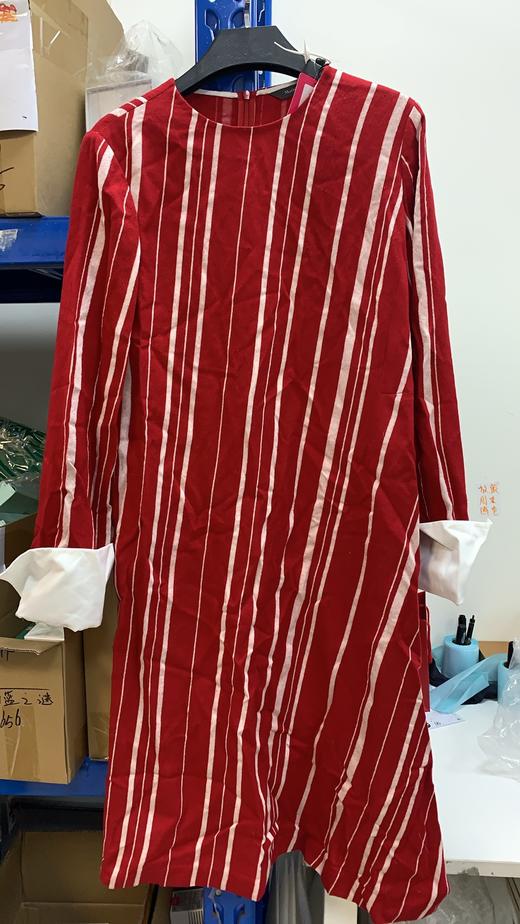 A1HF4310601  玛丝菲尔Marisfrolg Marisfrolg/  玛丝菲尔竖条纹休闲羊毛连衣裙中长款 商品图0