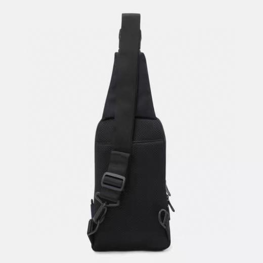 点此购买 迪桑特男女款运动休闲胸包挎包 qk 317372 商品图10