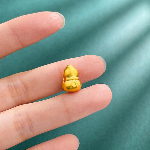【限时7.5折】【定价黄金】足金 #葫芦 【精品】3D硬金空心仿古法手串配件福禄丝带葫芦转运珠Diy手串配件(AU3DSC00011)（预售产品下单后不退款不退货不换货不补差价） 商品图3