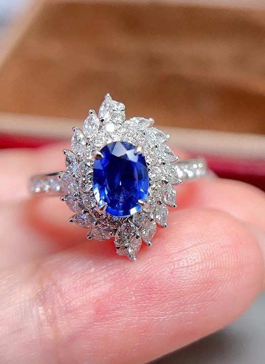 0.8ct刻面蓝宝石戒指 商品图1