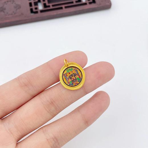 【限时克减150元】足金 古法实心低温珐琅如意圆牌吊坠#扎基拉姆女财神#手串配件Diy手串配饰(AMGFSC01294)补差价）预售产品下单后不退款不退货不换货不补差价 商品图3