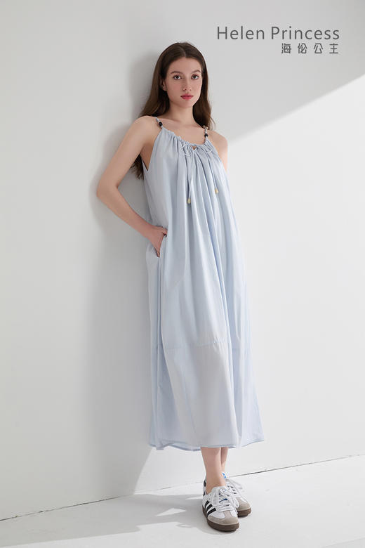 串珠吊带连衣裙 商品图13