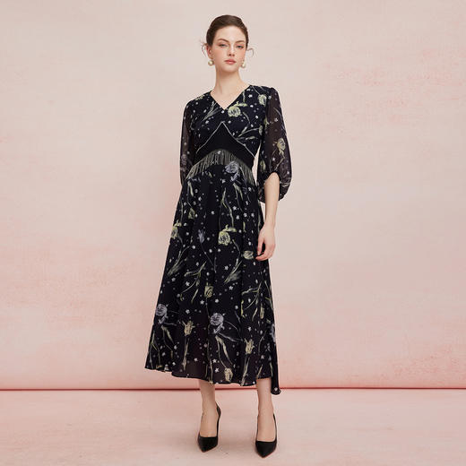 QF833斯尔丽25新款法式浪漫荷叶边腰间流苏显高显瘦散大摆碎花连衣裙 商品图3