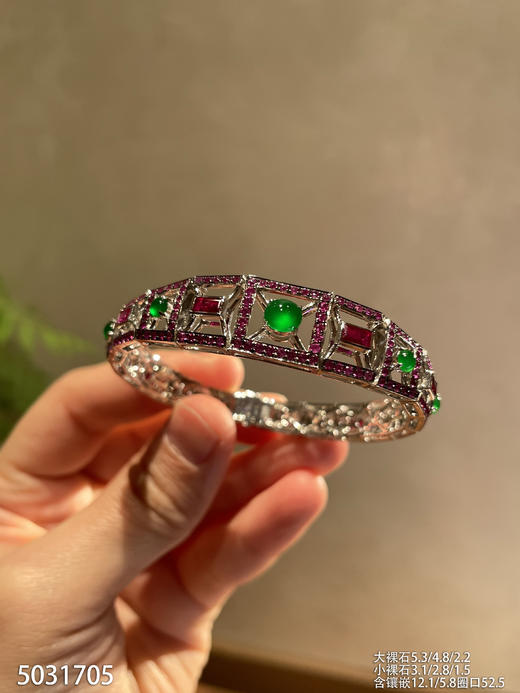 5031705、蛋面手镯。具体价格微信咨询 商品图0