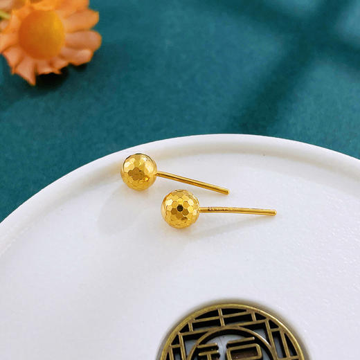 【限时克减150元】足金999.9 【精品】空心鱼鳞泡钉耳饰耳钉（配胶塞）(AUWES00020)（预售产品下单后不退款不退货不换货不补差价（预售产品下单后不退款不退货不换货不补差价 商品图1