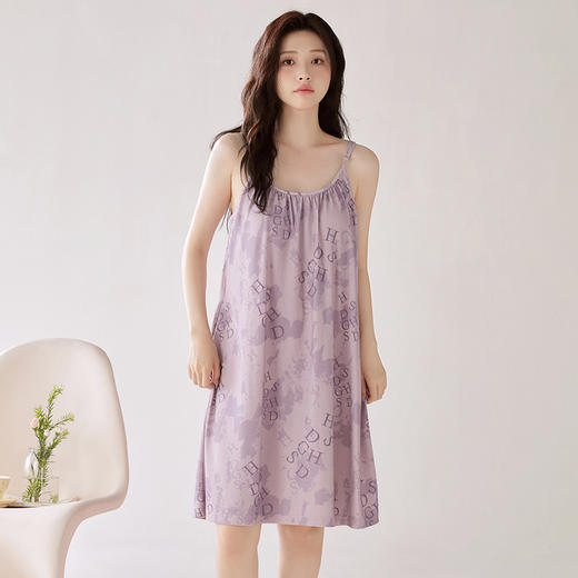 【带胸垫】中国风轻薄柔软吊带睡衣 性感甜美防凸点睡裙 商品图5