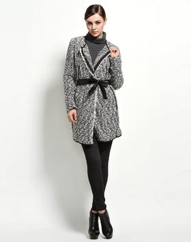 4893915778821 Joan&David 黑白色怀旧拼接个性长袖长款大衣