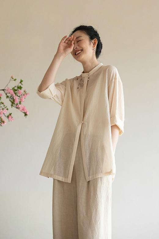 牧衣游原创 丝棉手工刺绣短外套夏季新品轻薄舒爽百搭开衫 和月香 商品图5