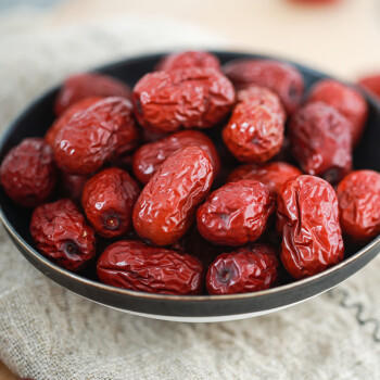 塞翁福新疆灰枣500g 新疆特产红枣 休闲食品 零食干果 /粮油调味 /南北干货 /果茎食补干货 商品图1