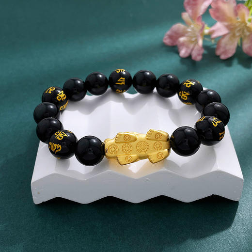 【限时克减150元】足金 #祈福 #招财进宝 3D硬金黑曜石圆珠手链铜钱图案招财貔貅六字真言圆珠间款弹力绳手串(RFXJB0174-12012.6)（预售产品下单后不退款不退货不换货不补差价） 商品图1