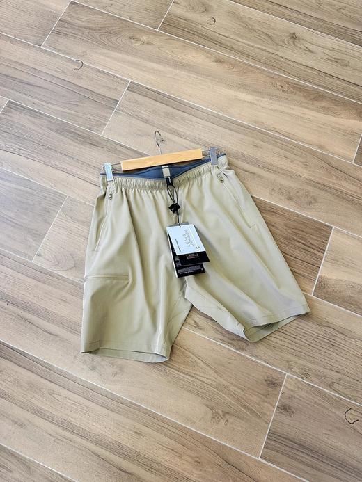 镇店短裤！2025轻奢冷感户外轻量防水轻盈透气夏季运动休闲男短裤！ 商品图8