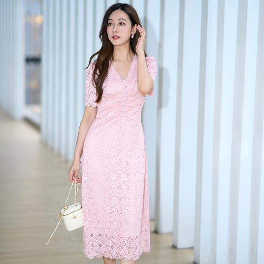 EITIE爱特爱法式复古粉色蕾丝V领压褶修身显瘦连衣裙夏季新款B2407330A 商品图1