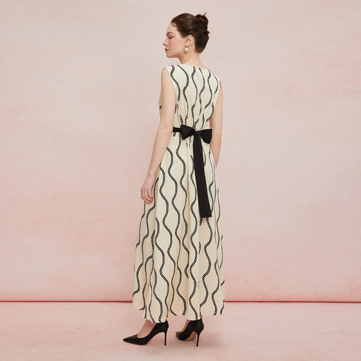 QF868斯尔丽25夏季新款时尚御姐气质印花25夏季新款修身撞色腰带连衣裙 商品图1