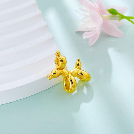 【限时7.5折】【定价黄金】足金 #卡通 无氰5D硬金空心萌趣气球狗吊坠(V5DDZ00018)（预售产品下单后不退款不退货不换货不补差价）（预售产品下单后不退款不退货不换货不补差价） 商品图1