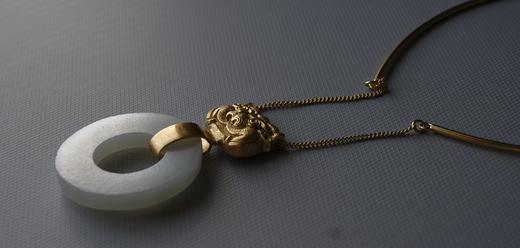 银鎏金项圈瑞兽和田玉环 商品图1