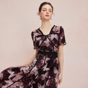 QF831斯尔丽2025夏季新款浪漫分割印花收腰放摆显高显瘦连衣裙