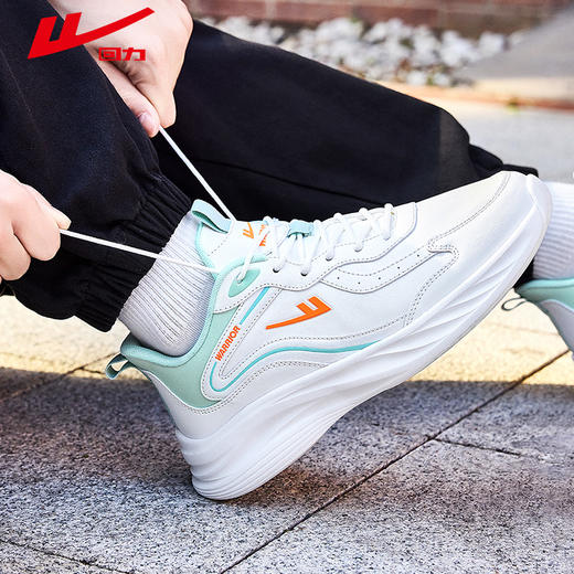 回力春季情侣鞋皮面透气学生时尚增高爆款防水软底休闲百搭运动鞋 商品图3