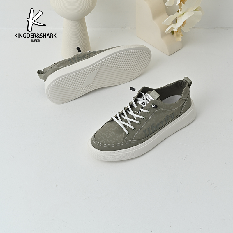 经典鲨2025年夏季新品男士一脚蹬舒适透气平底休闲板鞋KW08-513091