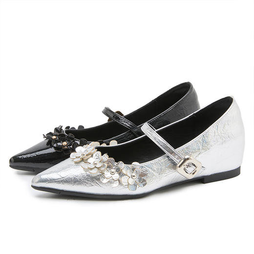 西遇尖头单鞋女新款夏季法式仙女花朵亮片内增高银色玛丽珍鞋V1056720 商品图4
