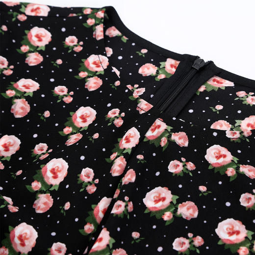 QF863斯尔丽2025夏季新款法式浪漫立体手工盘花腰间收褶显瘦碎花连衣裙 商品图6