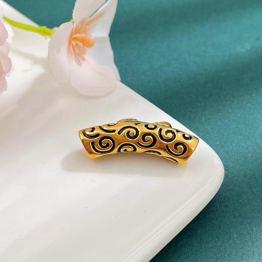 【限时7.5折】【定价黄金】足金 #电黑金 #招财进宝 3D硬金电黑金手串配件五帝币貔貅弯管手串配件Diy手串配件(V3DSC00419)（预售产品下单后不退款不退货不换货不补差价） 商品图1