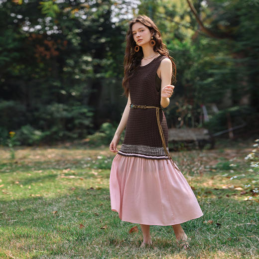 OLrain欧芮儿咖色拼粉色法式度假毛针织连衣裙女夏季2025新款长裙 商品图2