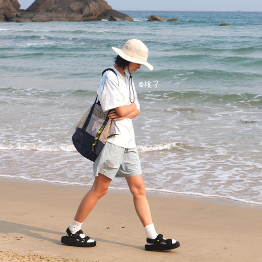 【品牌直发-福利特惠】ACMEITEM爱棵米 户外网眼包撞色拼接出行运动健身单肩包男女GAG3510419A 商品图3