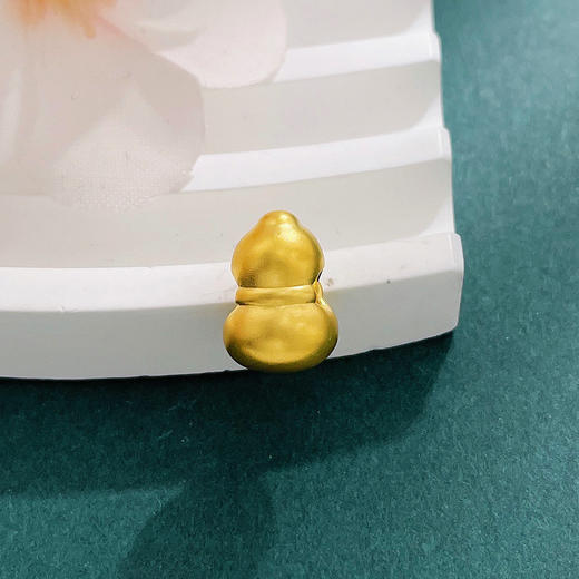 【限时7.5折】【定价黄金】足金 #葫芦 【精品】3D硬金空心仿古法手串配件福禄丝带葫芦转运珠Diy手串配件(AU3DSC00011)（预售产品下单后不退款不退货不换货不补差价） 商品图1