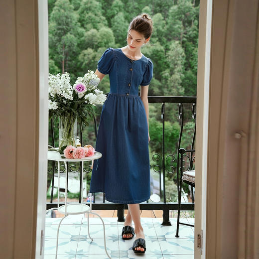 OLrain欧芮儿蓝色短袖收腰连衣裙女夏季2025新款显瘦法式牛仔长裙 商品图1