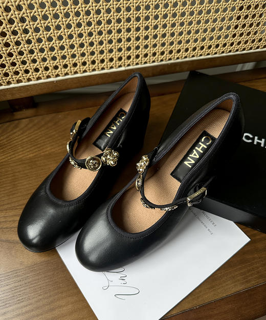 现货 THS-限时 香家 金币高跟玛丽珍freenbecky 好穿粗跟凉鞋 2色 BZ1240 商品图6