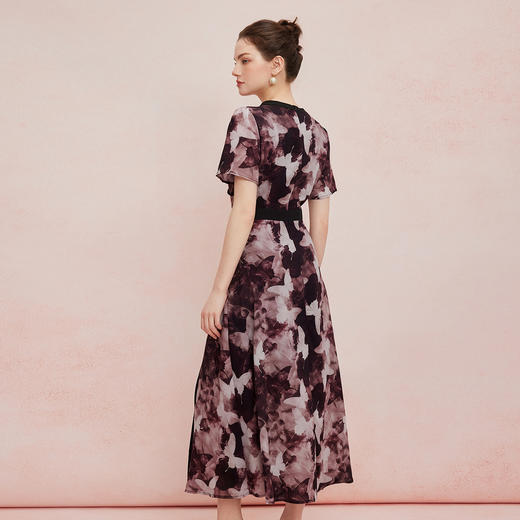 QF831斯尔丽2025夏季新款浪漫分割印花收腰放摆显高显瘦连衣裙 商品图1