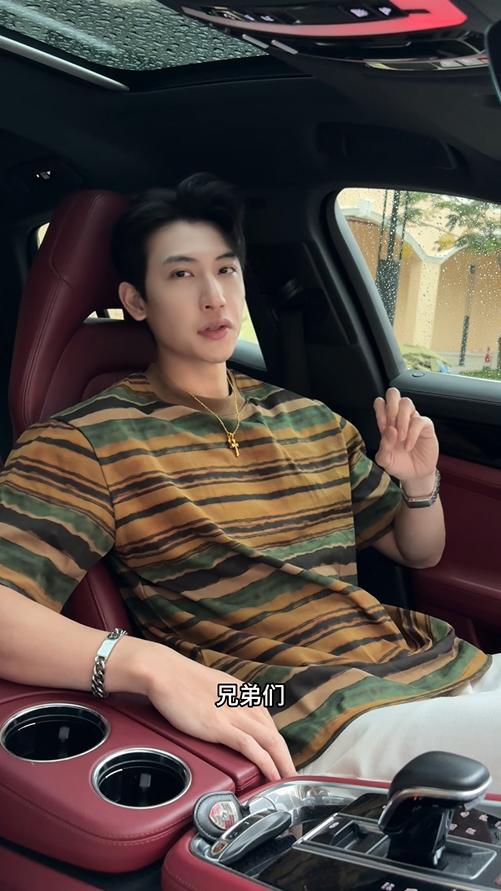 T3357夏季高级感新款撞色晕染条纹圆领短袖T恤宽松百搭舒适上衣 商品图0