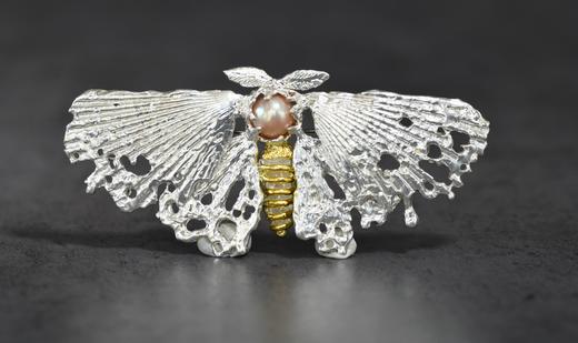 999飞蛾胸针项链两用款·身体镀金 商品图1