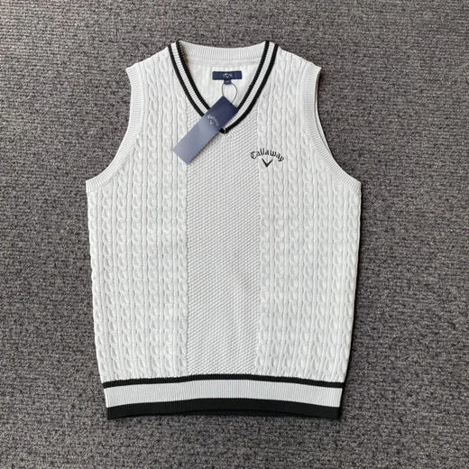 日单正品卡拉威高尔夫针织马甲
白色3L 灰色M L LL 3L 军绿色L 深蓝色3L 各几件
原价12000日元
M 胸围96 L 胸围102 LL 胸围108 3L 胸围114 商品图3