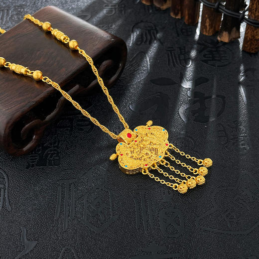 【限时克减150元】足金999 #宫廷风 #天子门生 #珐琅 古法镂空宝石珐琅长命锁项链铃铛流苏花丝如意龙凤呈祥锁包婚嫁调节套链(YQGFTL00092)（预售产品下单后不退款不退货不换货不补差价） 商品图1