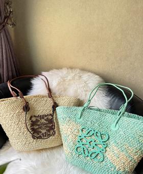 LOW草编春夏超轻妈咪包