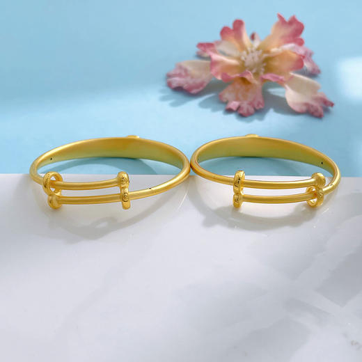 【限时克减150元】足金 #儿童/宝宝 #蛇年新品 #生肖 无氰5D硬金空心手镯 推拉童镯平安喜乐灵蛇宝宝镯BB镯/对(AR5DTZ00004)（预售产品下单后不退款不退货不换货不补差价） 商品图1