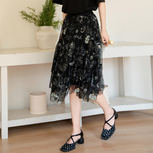 谜底提花半身裙2025夏季新品复古风松紧腰A型中长网纱裙25BMB5003 商品图1