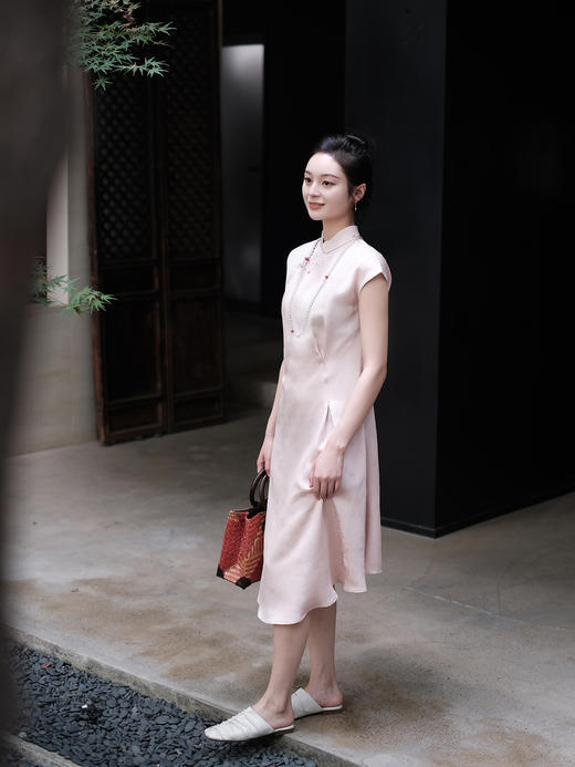 盛唐牡丹 |重缎正绢枇杷花旗袍裙 商品图4