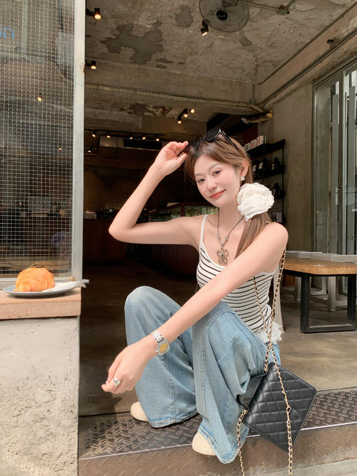 【99元任选2件】新品现货秒杀！卖完下架不再补 ！微信粉丝打折价！！蕾丝拼接花边吊带背心 商品图10