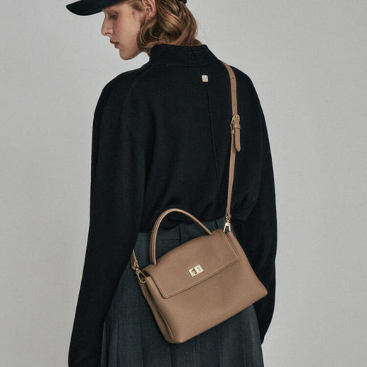 【预售3天】2025春夏新款时尚小方包女手提包单肩斜跨包6145-D 商品图1