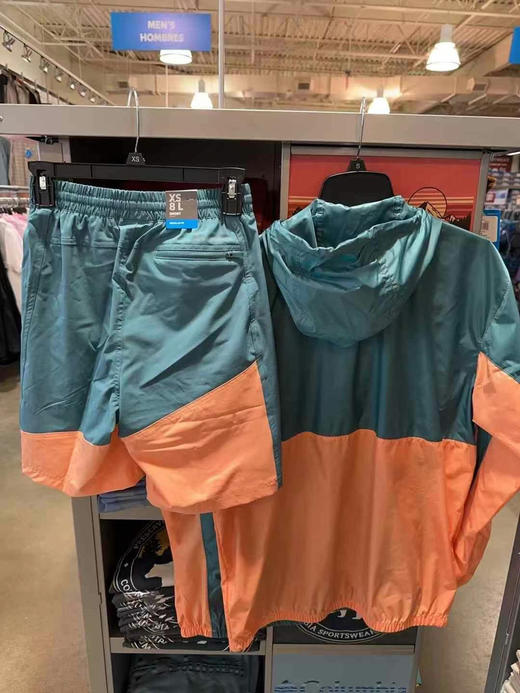 🔥💰699/套🇺🇸👨🏻哥伦比亚男士拼色运动套装‼️连帽防晒皮肤衣➕速干超舒爽男士短裤，💢春秋防风挡雨 夏日可以遮阳！实用性非常强 40UPF☀️ 商品图1