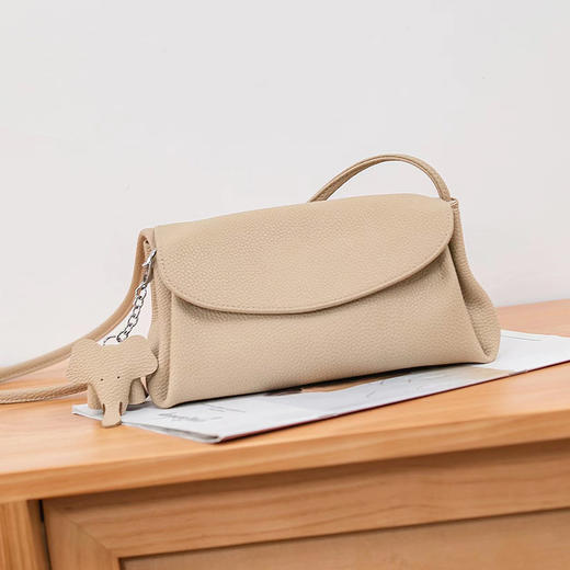 【预售3天】多功能手机包休闲收纳包新款小众云朵包单肩斜挎包7117-D 商品图4