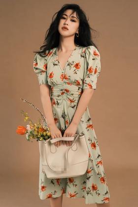 L.Fleuri 法式高级感复古印花泡泡袖连衣裙 18362