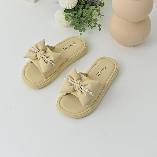 经典鲨2025年夏季新品时尚珍珠甜美蝴蝶结露趾平底凉拖鞋女KW299-529011 商品图3